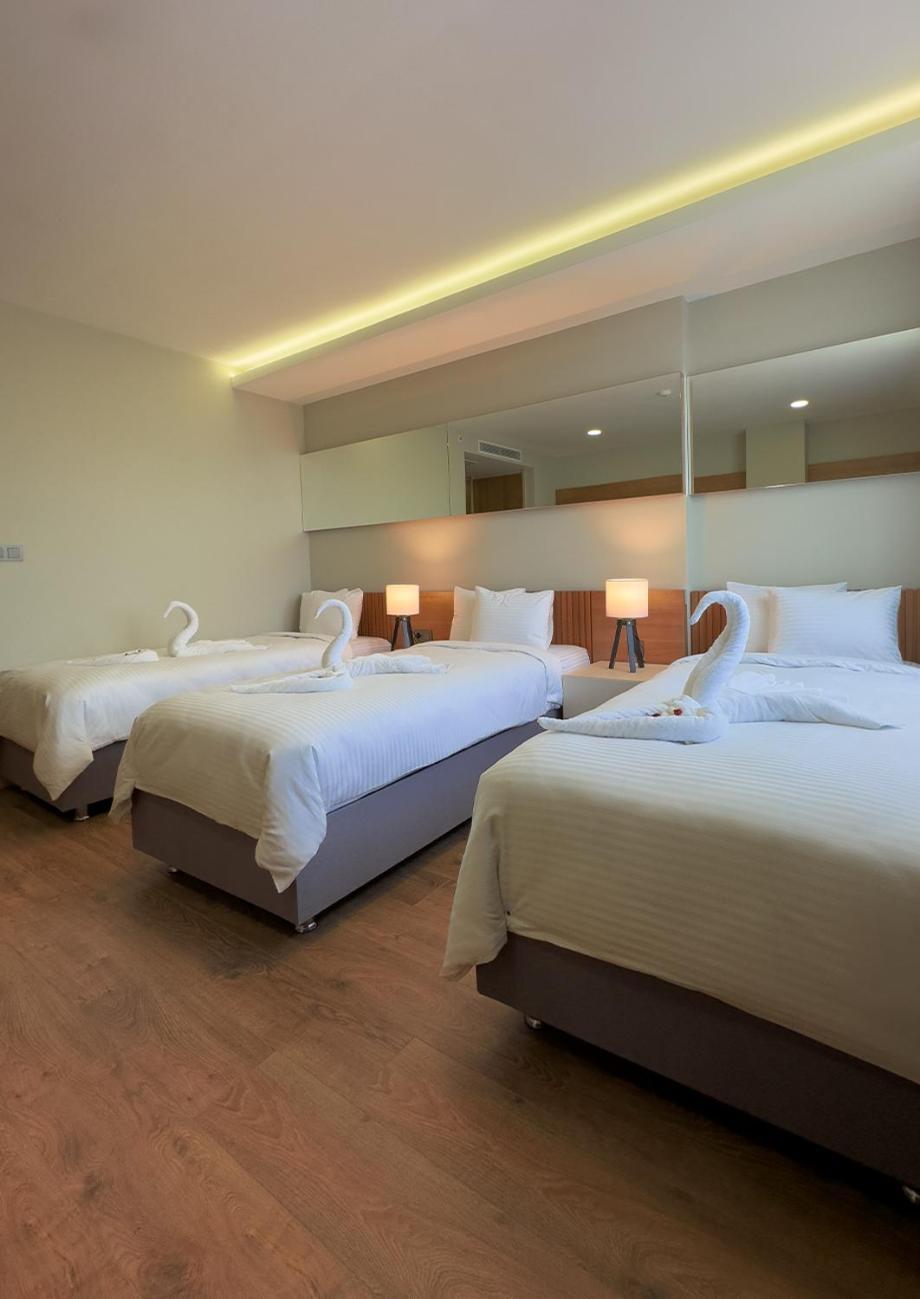 Hotel Frezya - Exclusively Woman Estambul Exterior foto