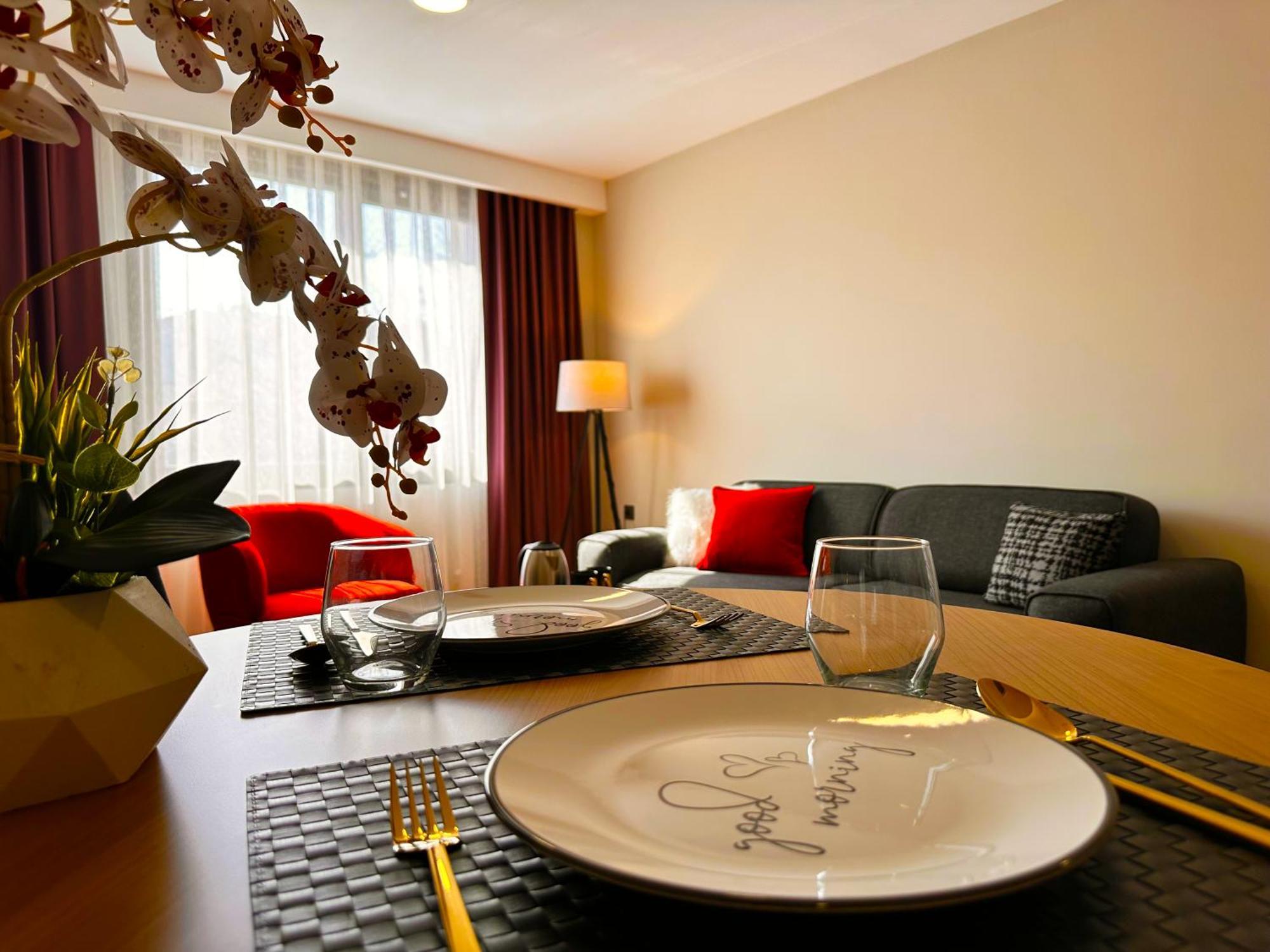 Hotel Frezya - Exclusively Woman Estambul Exterior foto