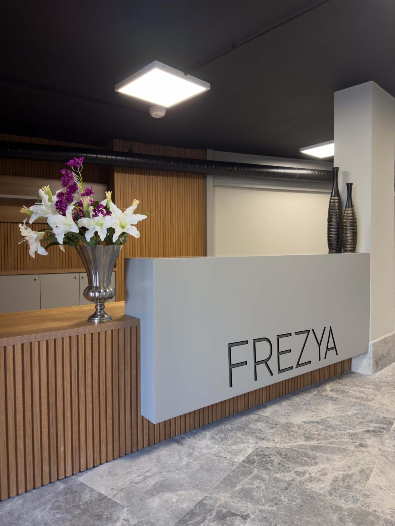 Hotel Frezya - Exclusively Woman Estambul Exterior foto